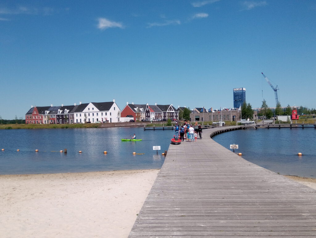 Kayak op Oldambtmeer Strand Zuid Blauwestad